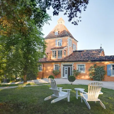 Chateau Les Charmettes 4* Auch