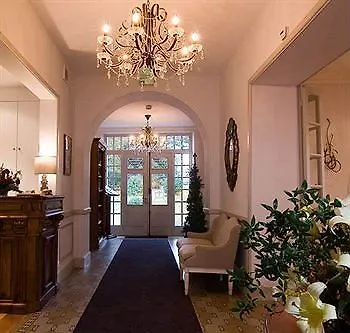 Chateau Les Charmettes Hotel Auch
